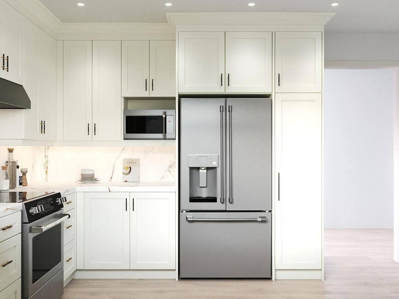 Painted kitchen with Shaker cabinet doors